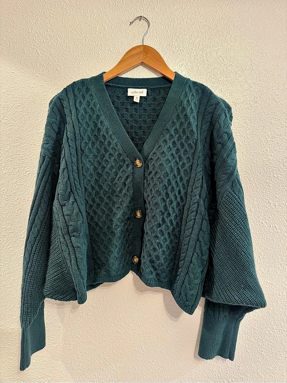 Willow & Root Textured Cardigan in Green Size Medium Like New